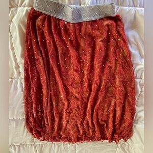 10 DOLLARS !! Today only! LULAROE cute 🍂 lined skirt! Orange w/ sequins!